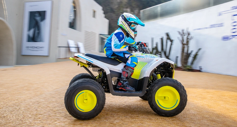PURE ELECTRIC FUN!